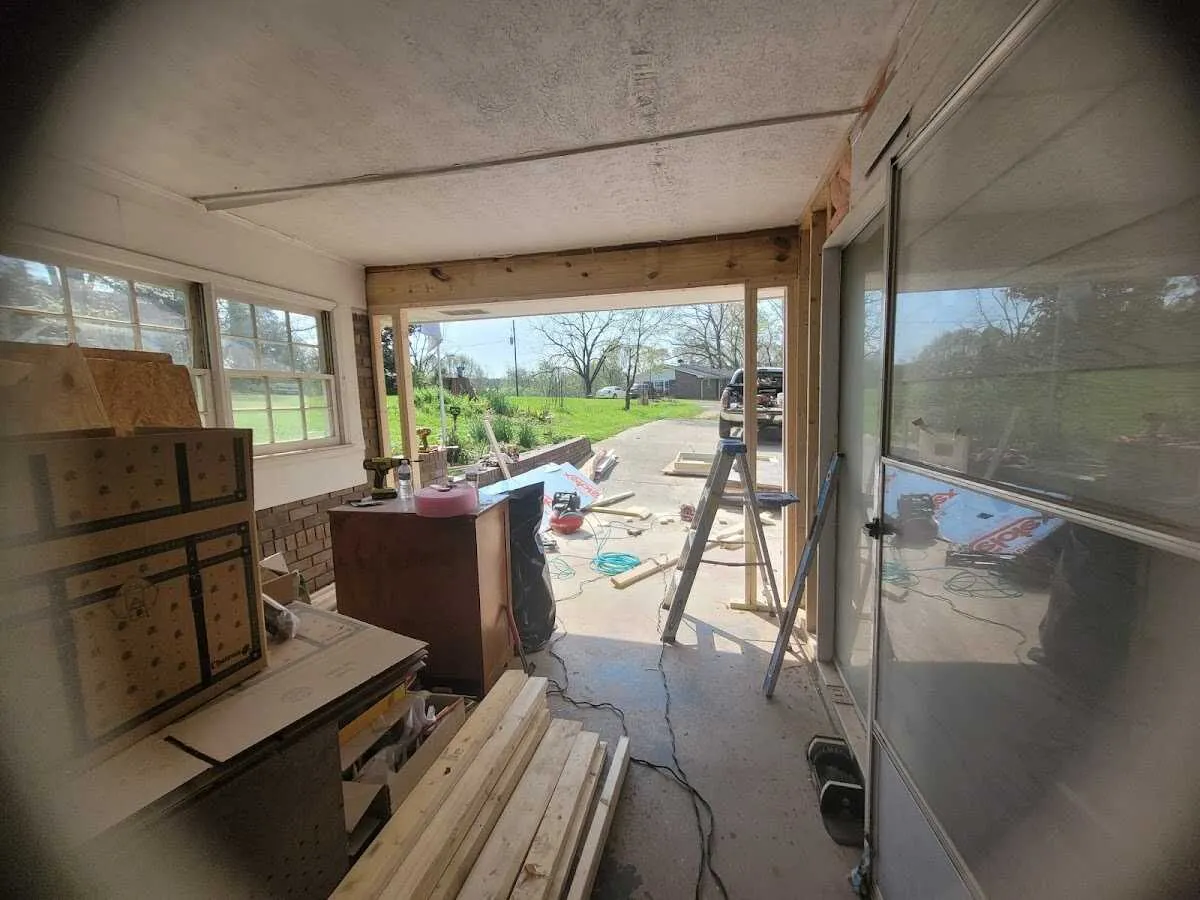 Air movers and dehumidifier for Drying & Dehumidification in Rhinelander